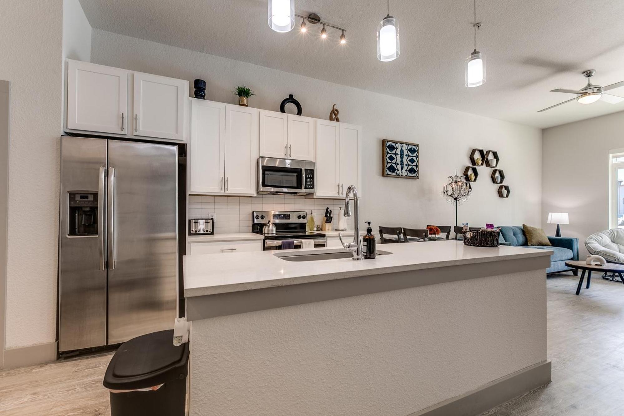 Lush Downtown Condo On Riverwalk W King Ste, Free Parking, Pet Friendly, Centrally Located On Riverwalk San Antonio Ngoại thất bức ảnh